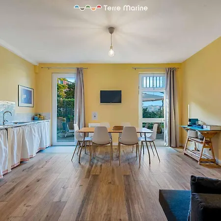 Twilight, Terre Marine Apartament *